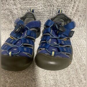Keen Kids Navy and Charcoal Sandals